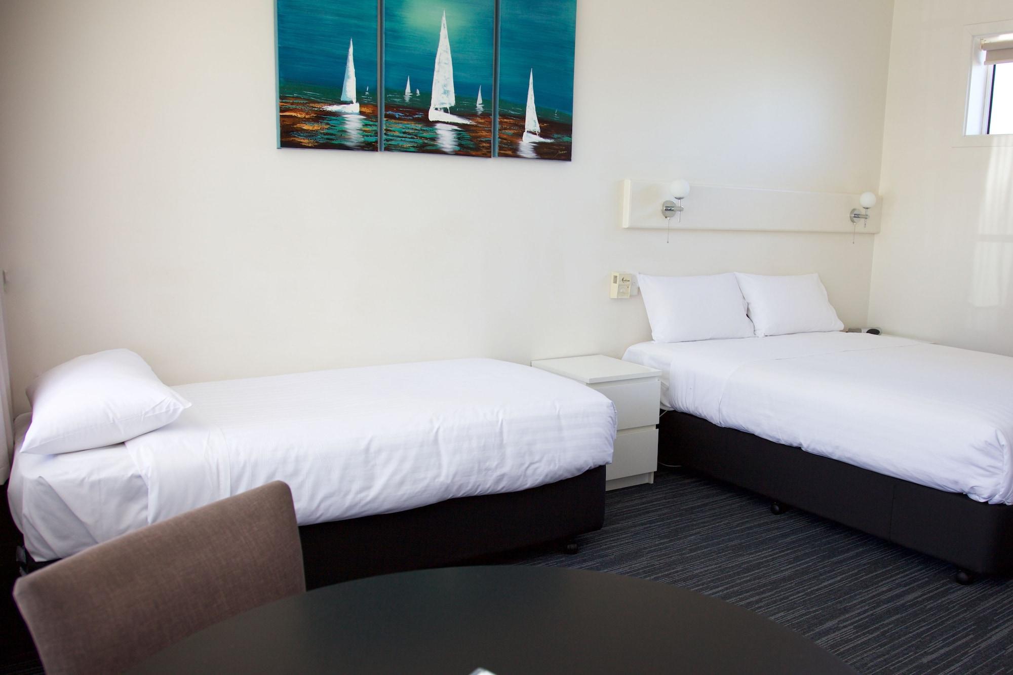 Guichen Bay Motel Роуб Екстериор снимка