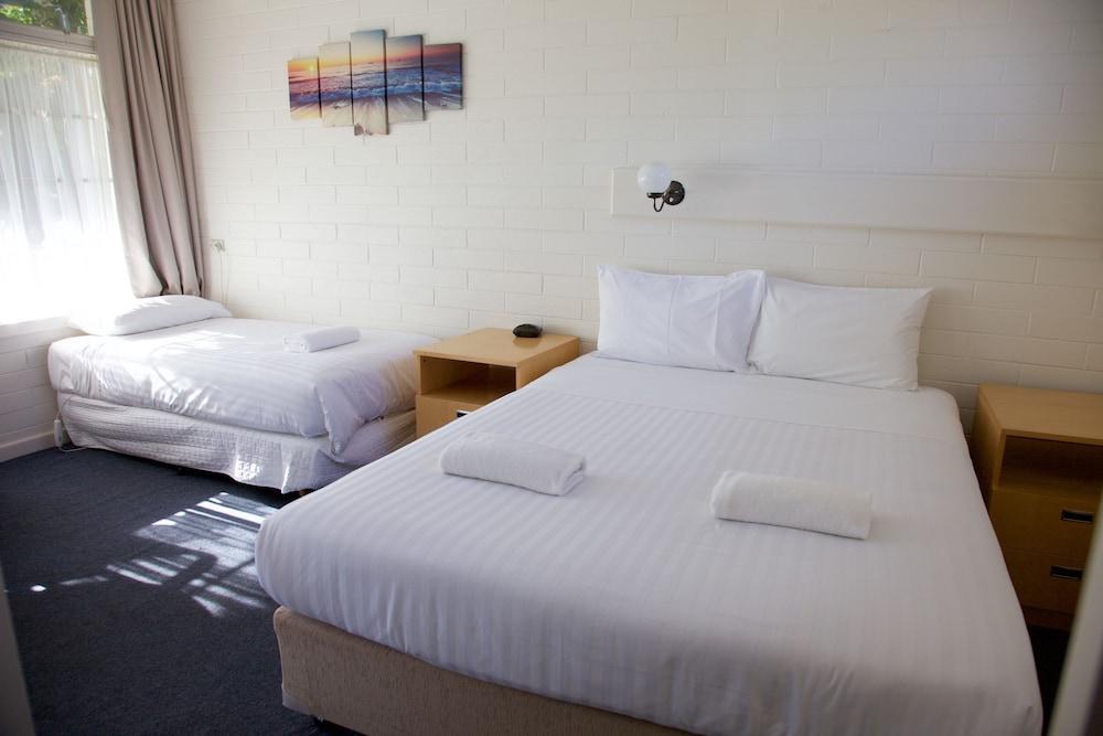 Guichen Bay Motel Роуб Екстериор снимка