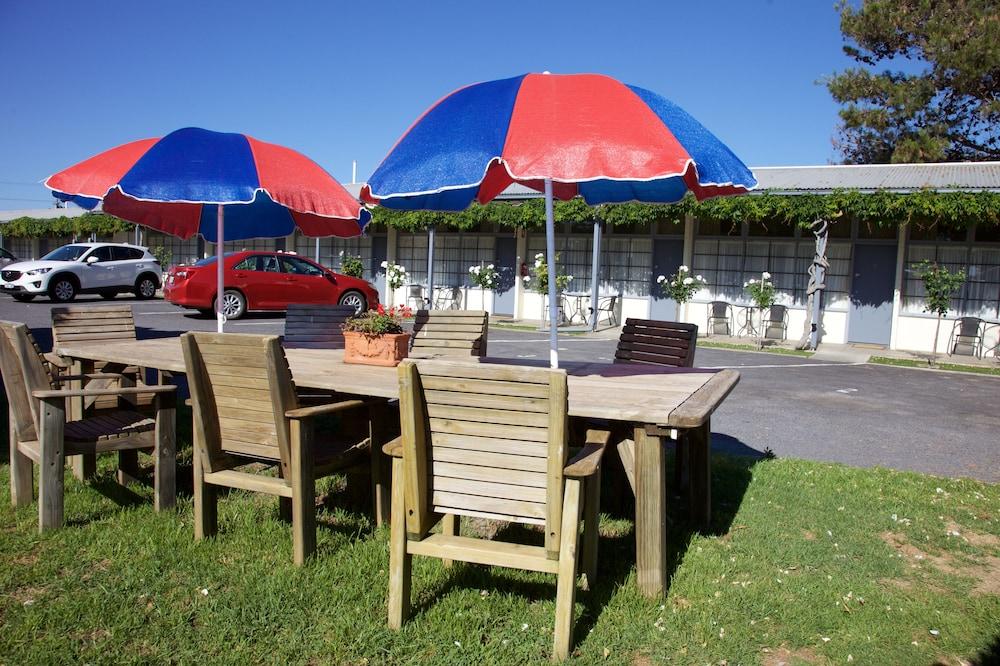 Guichen Bay Motel Роуб Екстериор снимка