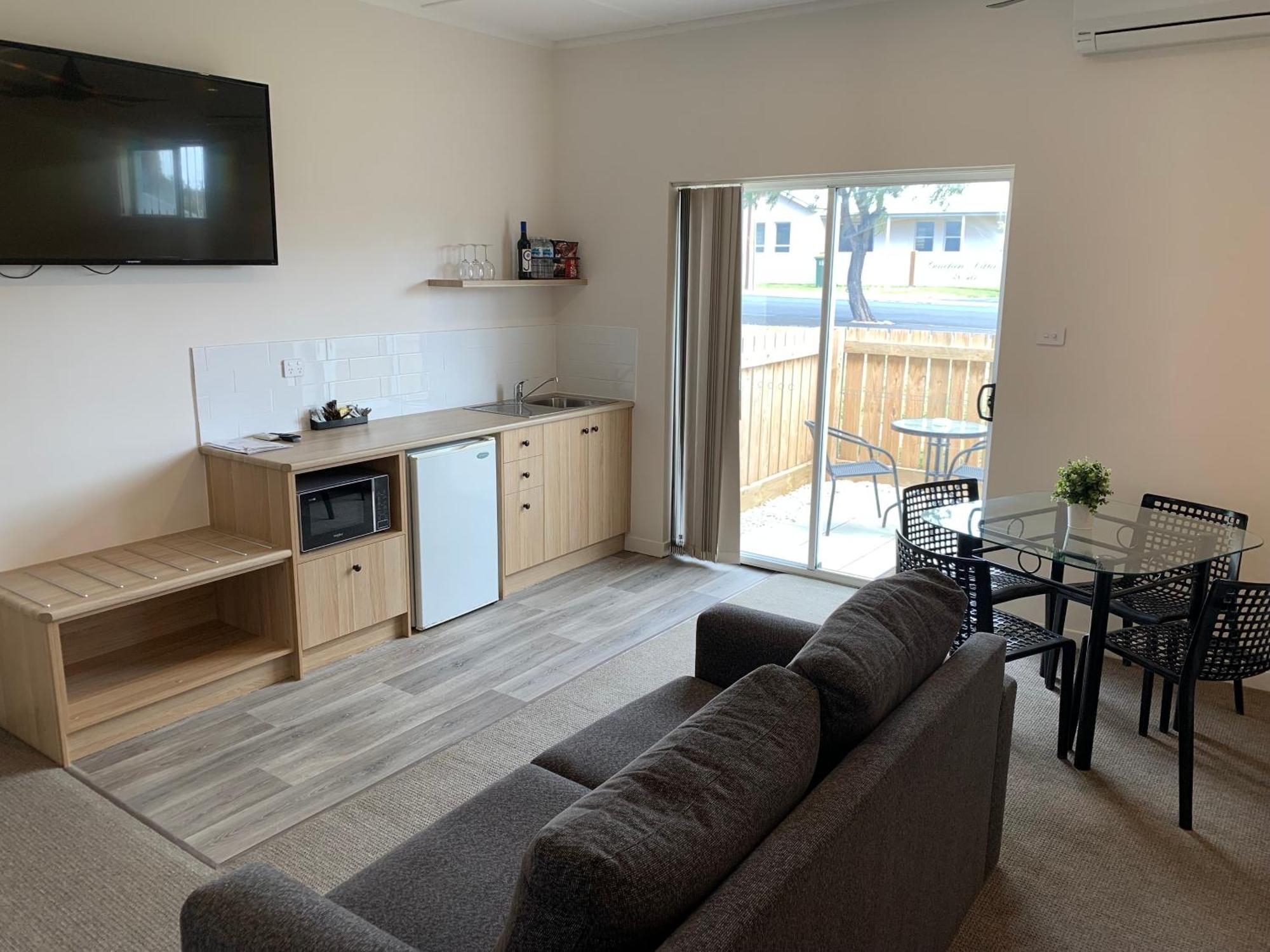 Guichen Bay Motel Роуб Екстериор снимка