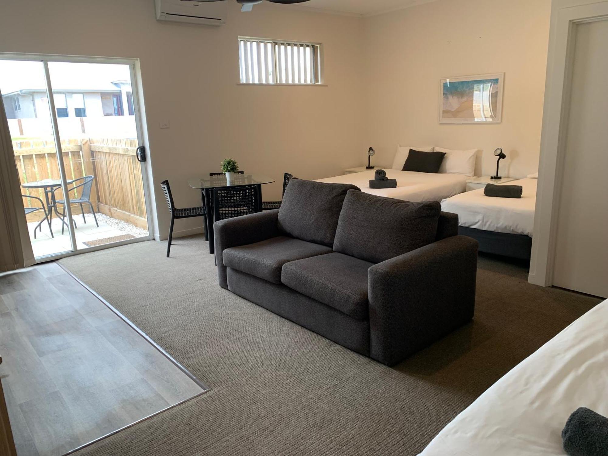 Guichen Bay Motel Роуб Екстериор снимка