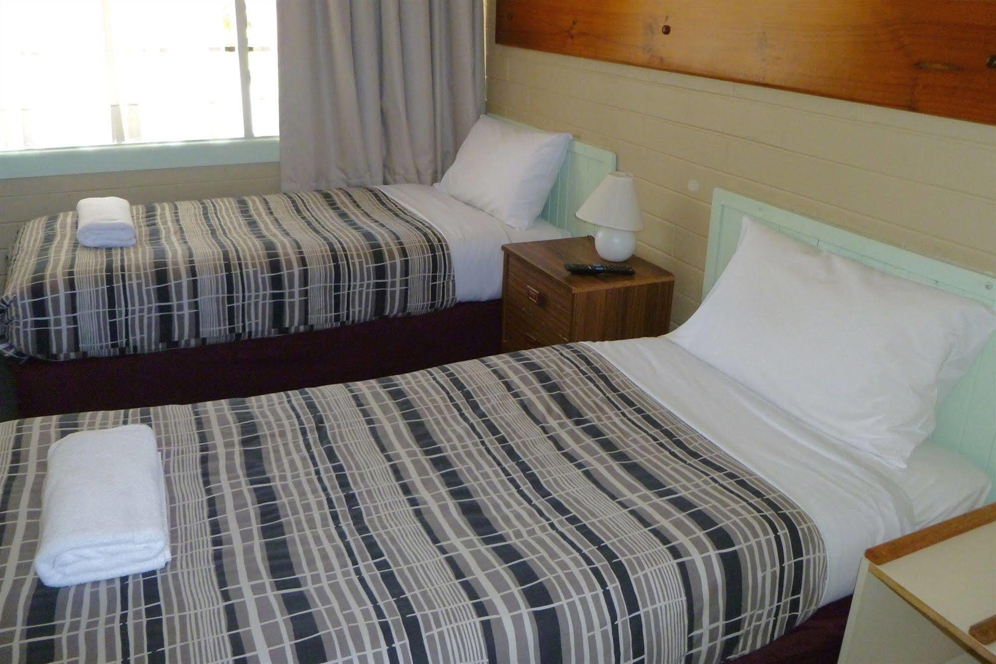 Guichen Bay Motel Роуб Екстериор снимка